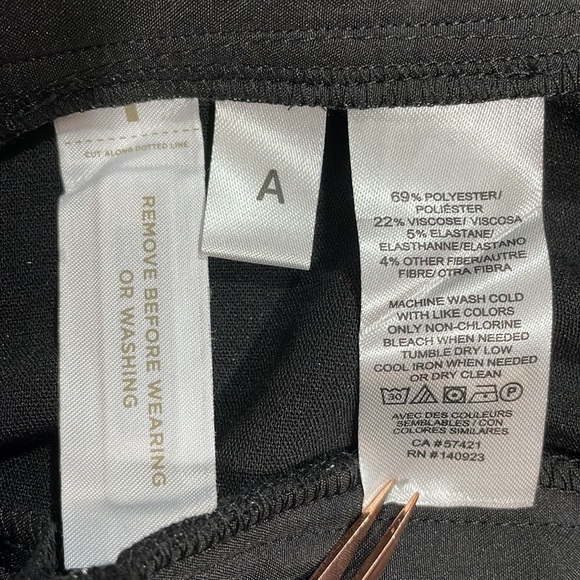 NWOT LOFT Pull On Tapered Pants In Black Shimmer L - Picture 15 of 16